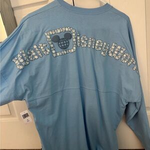 LIMITED EDITION Disney World light blue floral Spirit Jersey, size M
